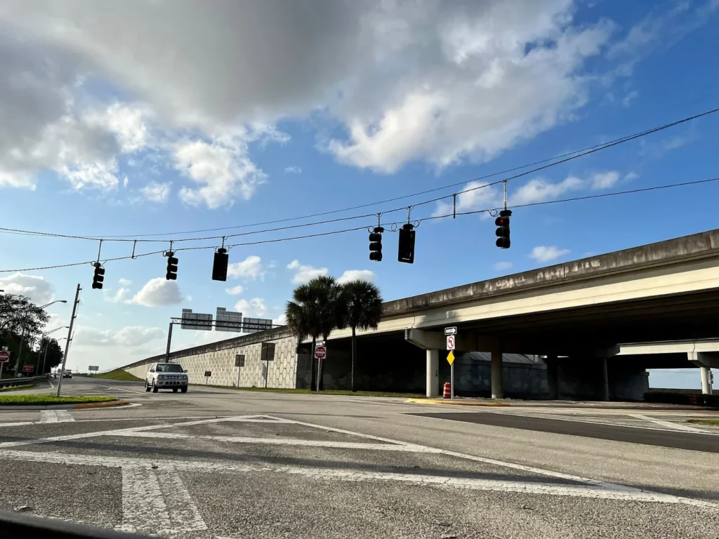 Traffic signals at Bonaventure Boulevard and State Road 84 under Interstate 75 in Weston, Florida